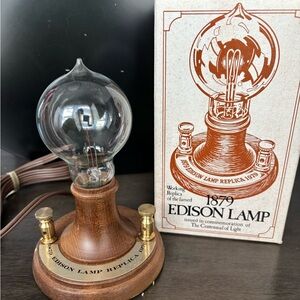 Replica 1879 Edison lamp.